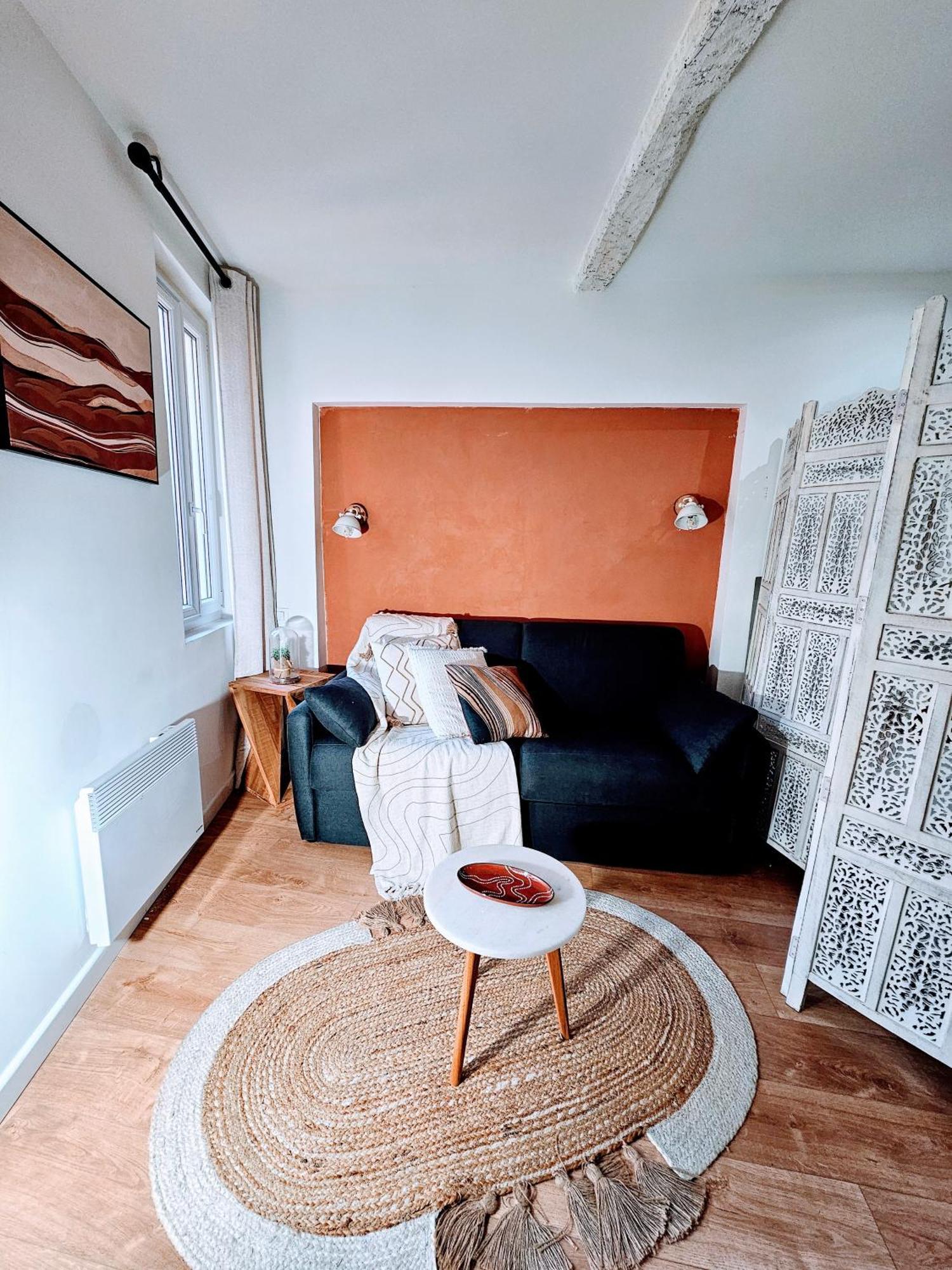 Studio Aux Pieds Des Parfumeries 그하쓰 외부 사진